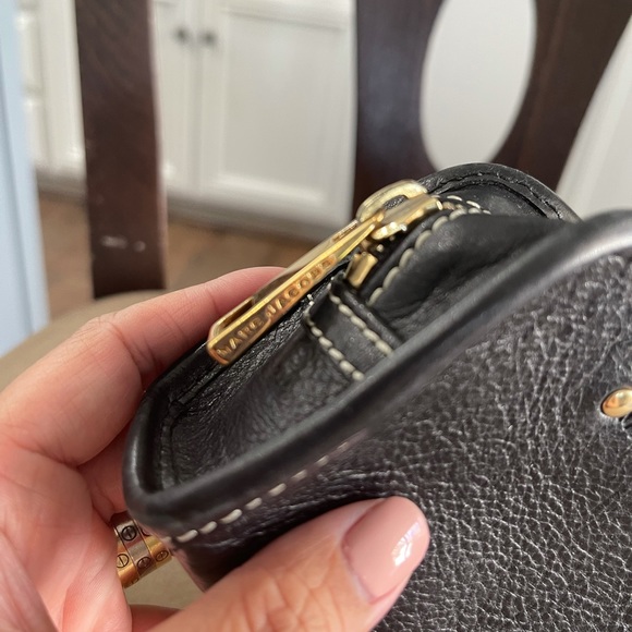 Marc Jacobs wristlet - Picture 3 of 4